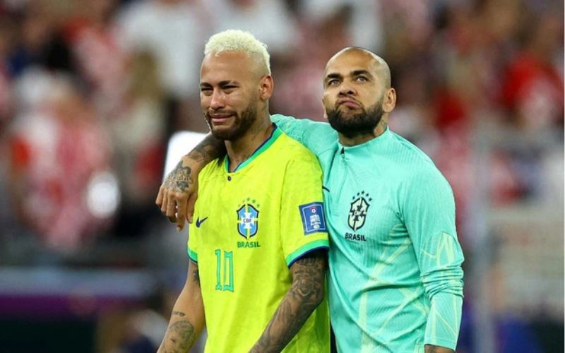 Hình ảnh Neymar khóc: Nỗi buồn của một ngôi sao