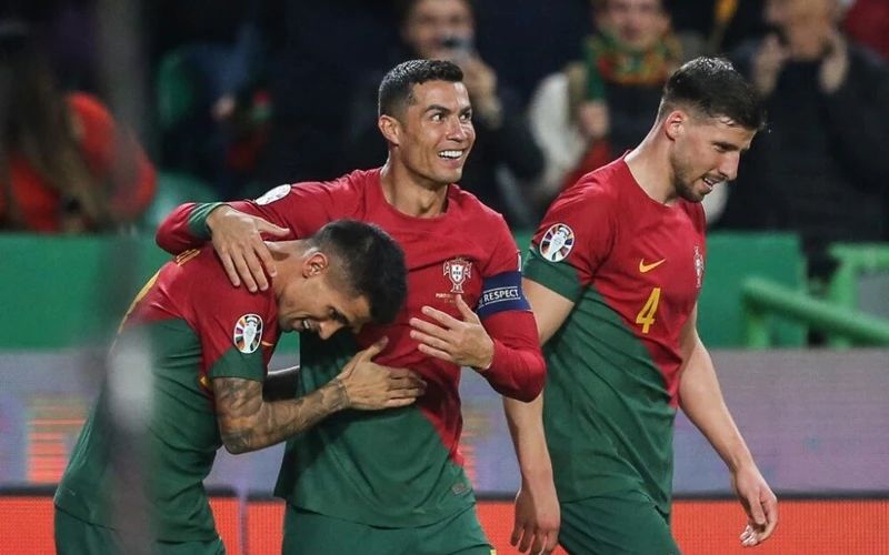 Ronaldo có bao nhiêu kiến tạo cho Bồ Đào Nha?