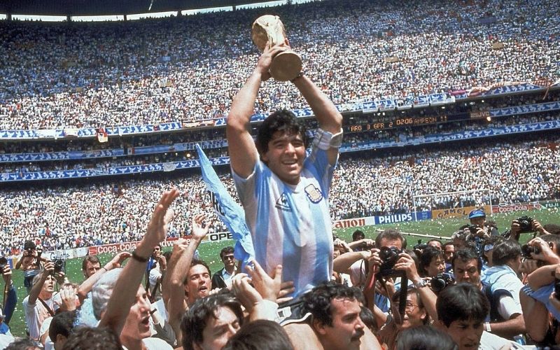 Diego Maradona - Top 5 cầu thủ vĩ đại nhất lịch sử